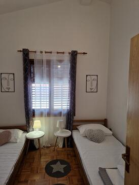 Apartamentos con parking Sveti Filip i Jakov, Biograd - 27122
