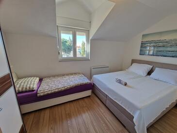 Jednosobni apartman Sveti Filip i Jakov, Biograd (A-27128-a)