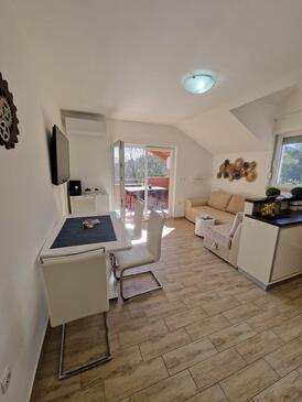 Lejlighedens parkeringsplads Sveti Filip i Jakov, Biograd - 27128