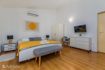 Apartmani uz more Brela, Makarska - 2713