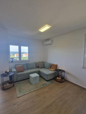 Appartementen met parkeerplaats Turanj, Biograd - 27132