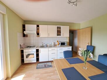 Apartamentos junto al mar Turanj, Biograd - 27135