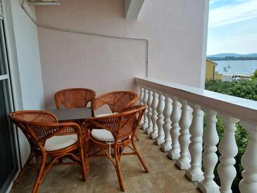 Apartamentos junto al mar Turanj, Biograd - 27135