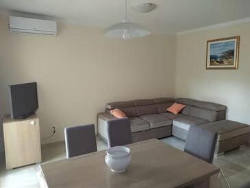 Apartmani s parkingom Zadar - 27152