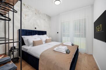 Apartmaji s parkingom Draga Bašćanska, Krk - 27157