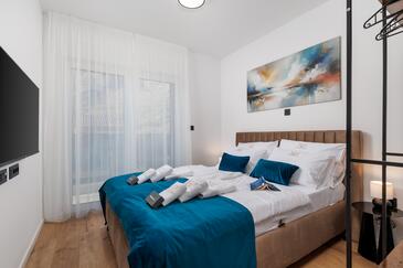 Apartmaji s parkingom Draga Bašćanska, Krk - 27157