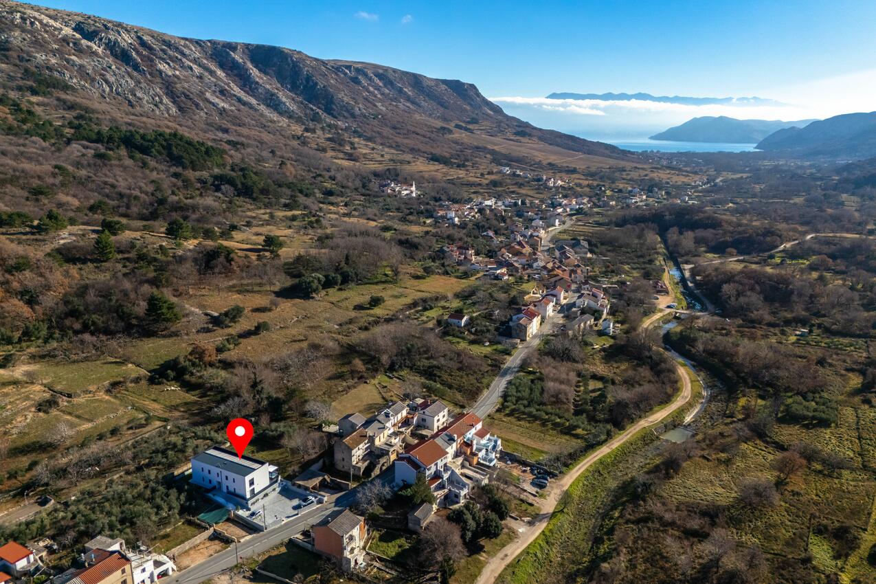 Apartmaji s parkingom Draga Bašćanska, Krk - 27157