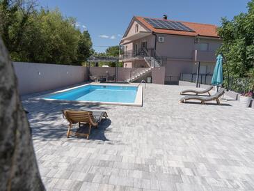 Apartmani s bazenom Zmijavci, Zagora - 27159 Adriatic.hr