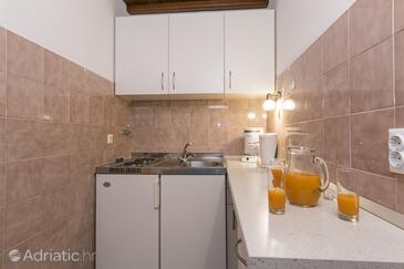 Апартаменты и комнаты с парковкой Брела - Brela, Макарска - Makarska - 2717
