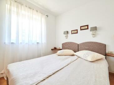 Дом для отдыха у моря Рожац - Rožac, Умаг - Umag - 27205