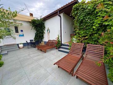 Appartementen met parkeerplaats Basanija, Umag - 27213