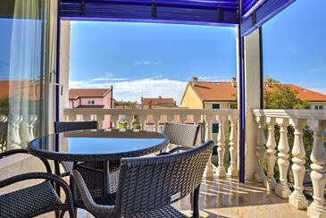Apartments with swimming pool Zambratija, Umag - 27215