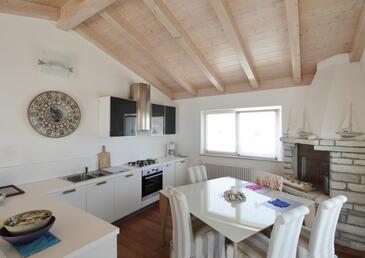 Feriehus ved sjøen Lovrecica, Umag - 27228