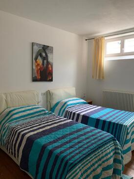 Ferienwohnungen mit Parkplatz Lovrecica, Umag - 27247