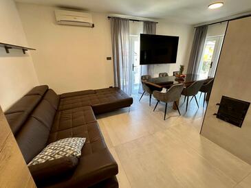 Vakantiehuis met zwembad Crveni Vrh, Umag - 27253