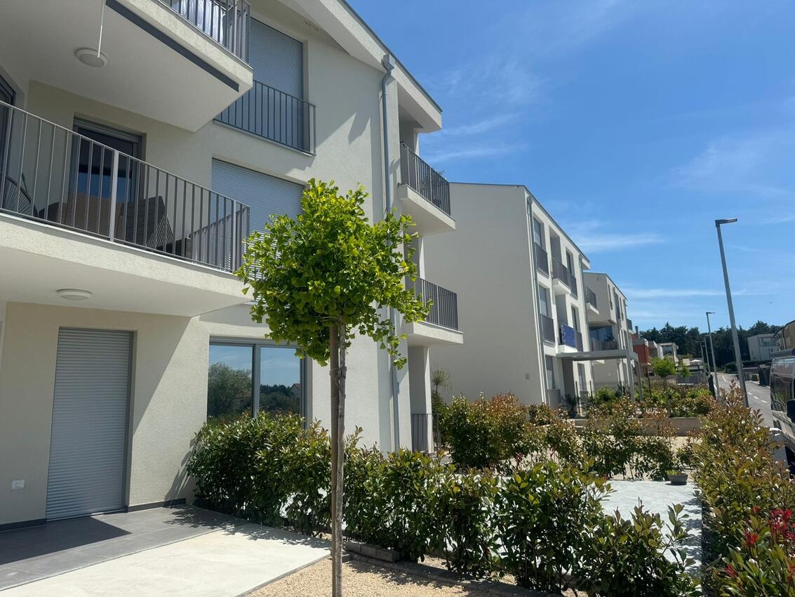 Apartmány s parkovištěm Zambratija, Umag - 27254