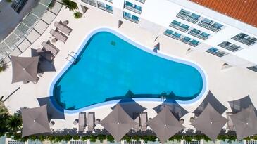 Apartments with swimming pool Rožac, Umag - 27256 Adriatic.hr