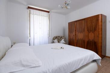 Ferienwohnungen mit Parkplatz Momjan, Sredisnja Istra - 27258