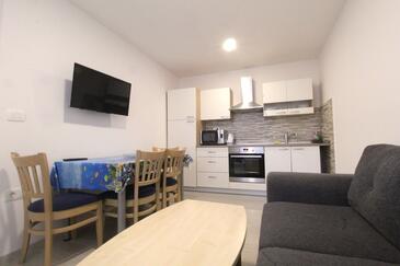 Appartementen met parkeerplaats Basanija, Umag - 27263