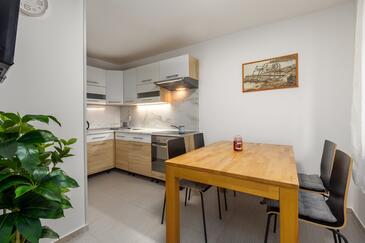Appartement de deux chambres Basanija, Umag (A-27263-b)