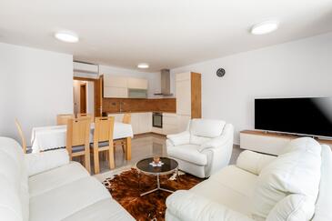 Haus mit Pool für Familien Savudrija, Umag - 27264