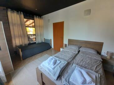Apartmány s parkovištěm Bašanija, Umag - 27267
