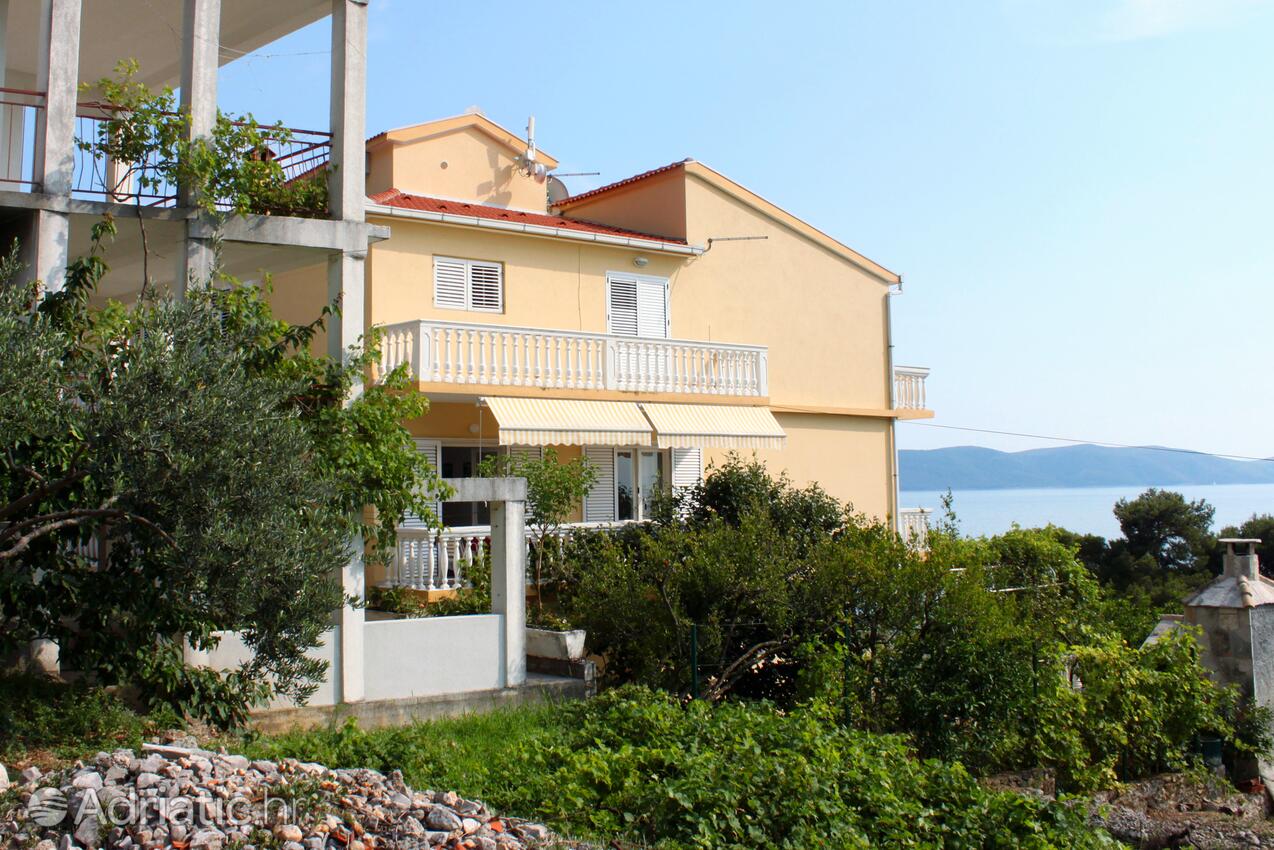Ferienwohnungen und Zimmer am Meer Zivogosce - Porat, Makarska - 2733