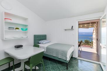 Duće, Jídelna v ubytování typu apartment, WiFi.
