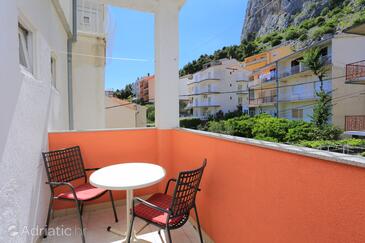 Apartmani s parkingom Omiš - 2738