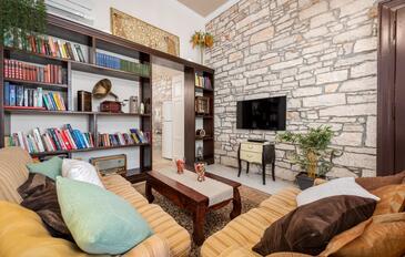 Casa familiar con piscina Novigrad - 27388