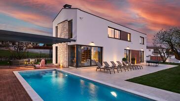Casa con piscina per famiglia Visignano - Višnjan, Istria Centrale - Središnja Istra - 27391 Adriatic.hr
