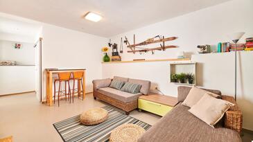 Prázdninový dům s bazénem Novigrad - 27402