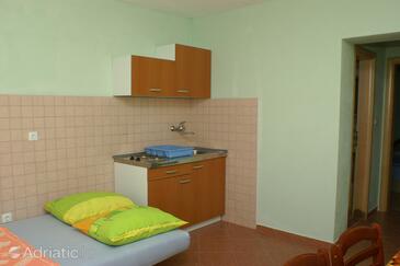 Apartmanok a tenger mellett Marusici, Omis - 2741