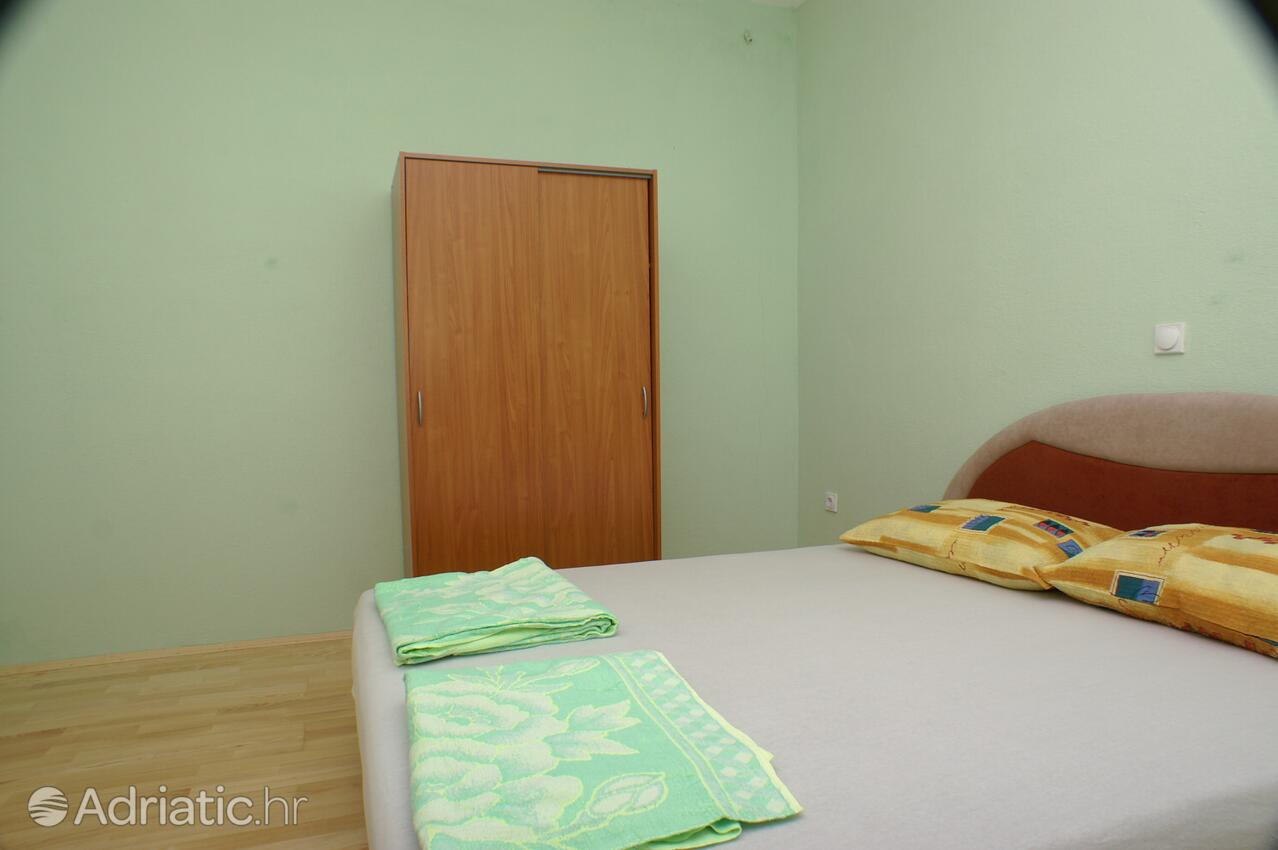 A-2741-b - Private accommodation - Apartments by the sea Marušići, Omiš