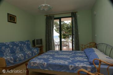 Apartments by the sea Marušići, Omiš - 2741