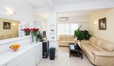 Leiligheter med parkering Kastel Stafilic, Kastela - 27426