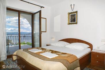 Appartementen aan zee Pisak, Omis - 2743