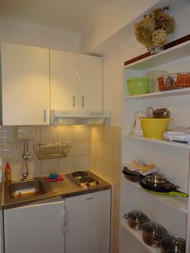 Appartementen aan zee Pisak, Omis - 2743