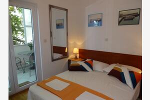 One bedroom apartment Pisak, Omiš (A-2743-d)