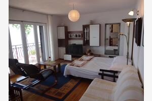 One bedroom apartment Pisak, Omiš (A-2743-e)