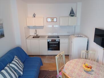 Leiligheter med parkering Njivice, Krk - 27440