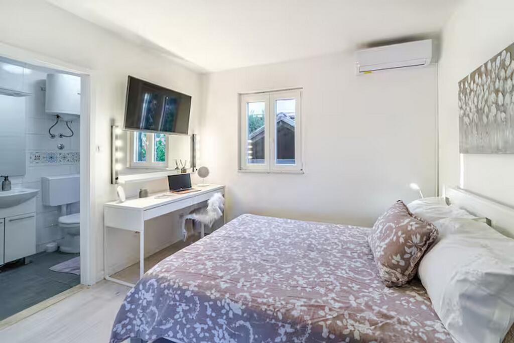 Apartamenty typu studio Milna (Brač) (AS-27445-a)