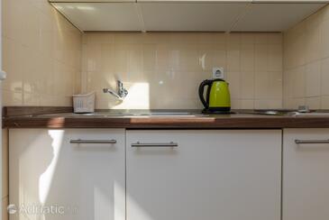 Appartementen met parkeerplaats Omis - 2745