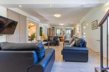 Sommerhus med parkering Liznjan, Medulin - 27450