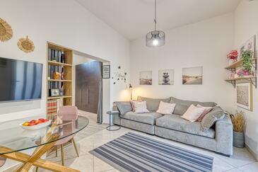 Apartmány s parkovištěm Kukci, Poreč - 27453