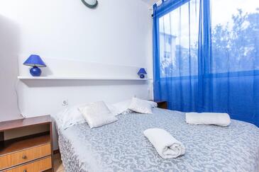 Ferienwohnungen mit Parkplatz Makarska - 27459