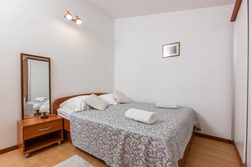 Apartmány s parkoviskom Makarská - Makarska - 27459