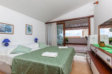 Apartmány s parkoviskom Makarská - Makarska - 27459