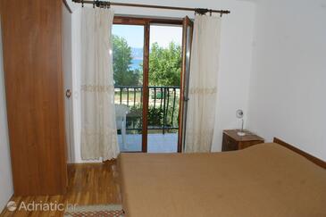 Apartmaji in sobe ob morju Duće, Omiš - 2746