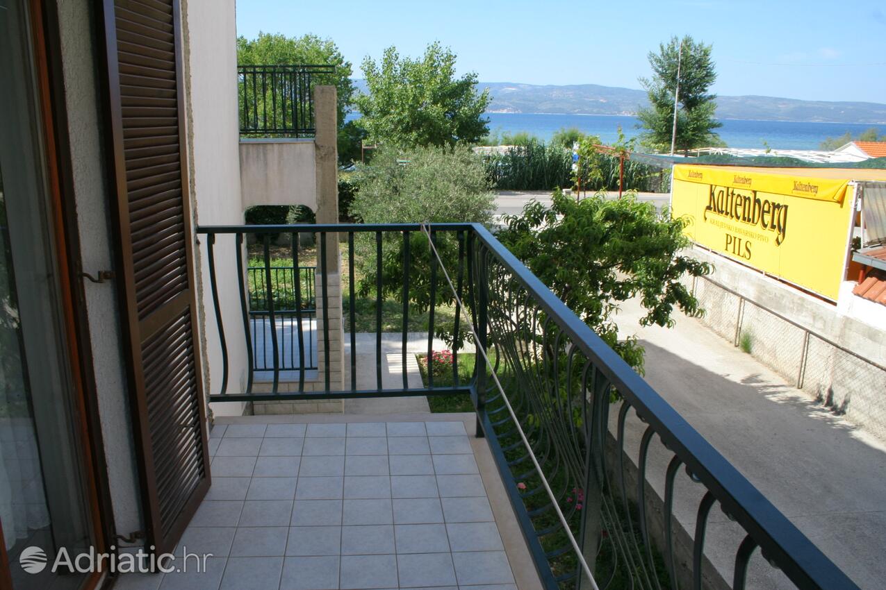 Apartmaji in sobe ob morju Duće, Omiš - 2746